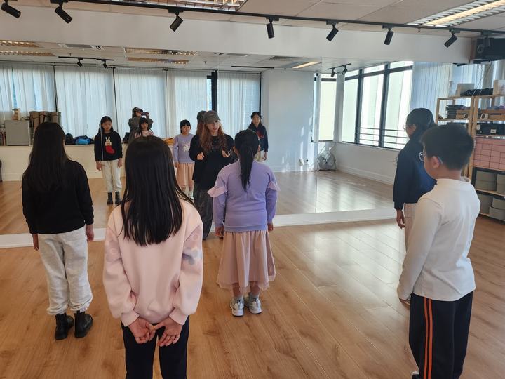 小明星 KPOP 表演班 10 / 10 開課